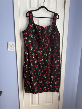 Black Cherry-Print Midi Dress with Sweetheart Bodice